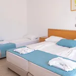 Kefalos מלון 3*