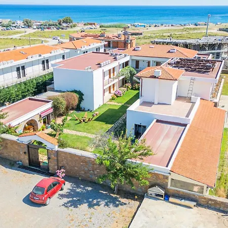 Kefalos Hotel